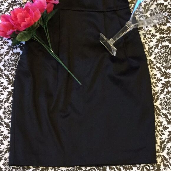 Express Black Strapless Mini Dress ✨ 👗 ✨ - Picture 2 of 8